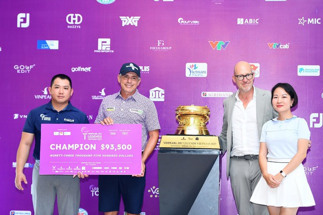 [Báo Điện tử Chính phủ] Golf thủ người Brazil vô địch Vinpearl DIC Legends Việt Nam 2023